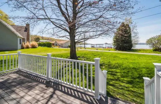 0d794a9b 2253 4c00 9006 63d4669b632f