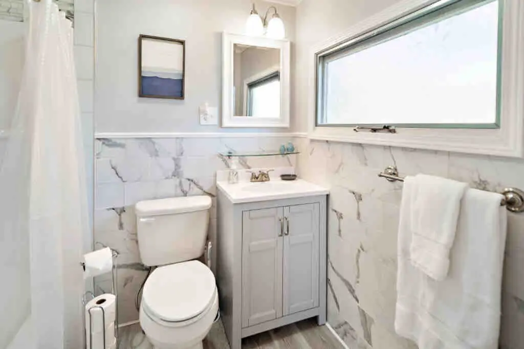 100ec80e f612 421b 8d01 30e4bb7df0c3