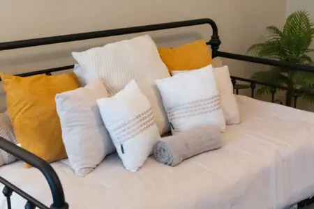 1c7c36f4 4591 4f3c 8149 d5c870d3ec06