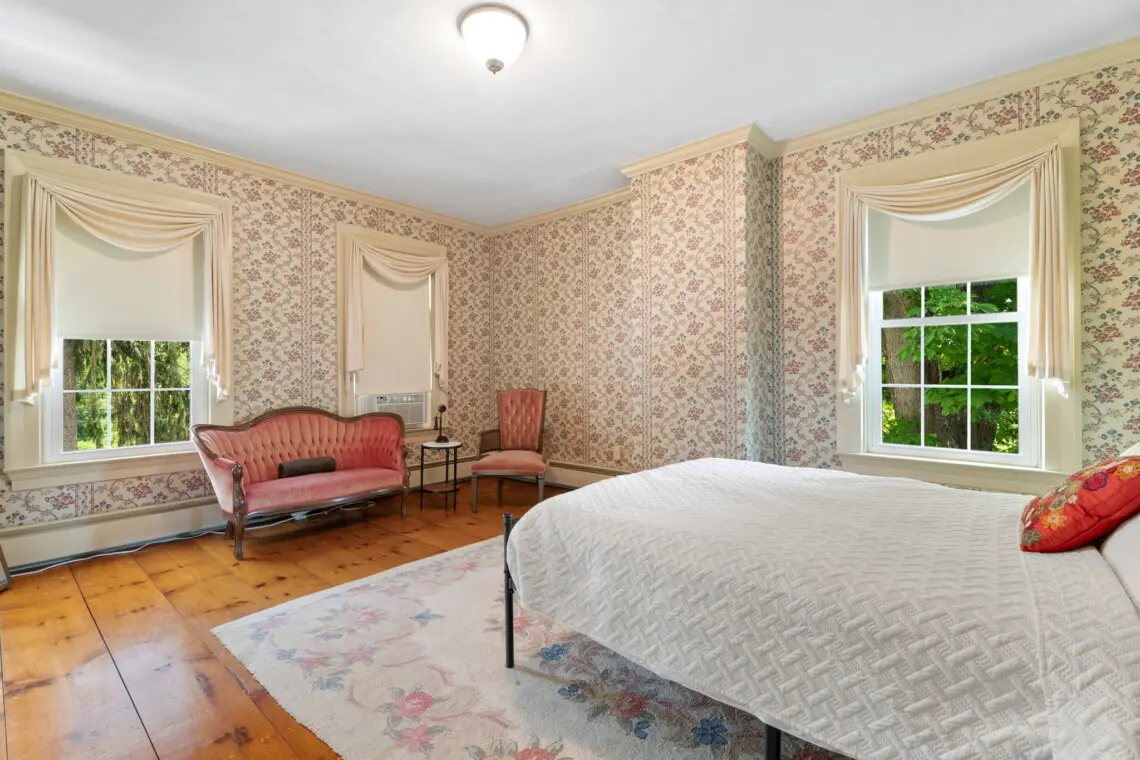 279ebec5 bdff 4deb 9652 e27b68c2a837