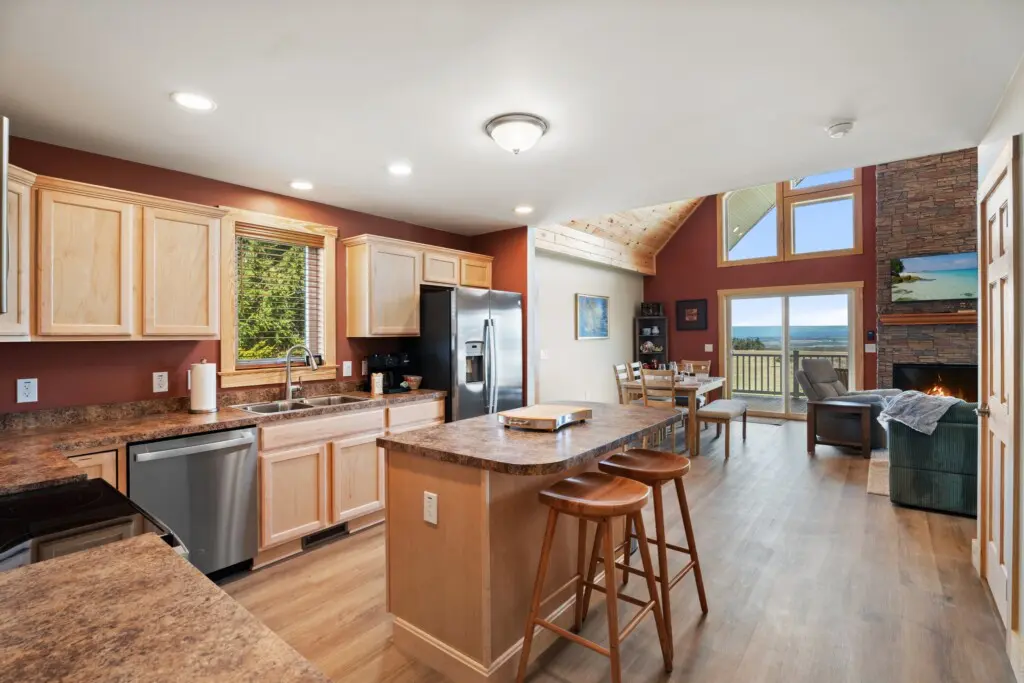 49f32eb0 b65f 44e3 b18e b5ac7c7282fd