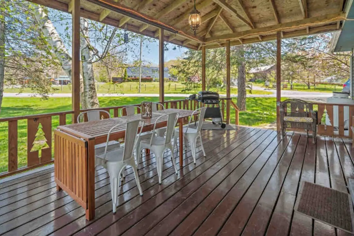 68e0535d 80bc 4e41 9396 4210cf55f3ad