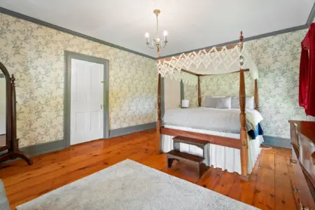 9a3867f9 687c 46b4 b192 39011ee4c4da