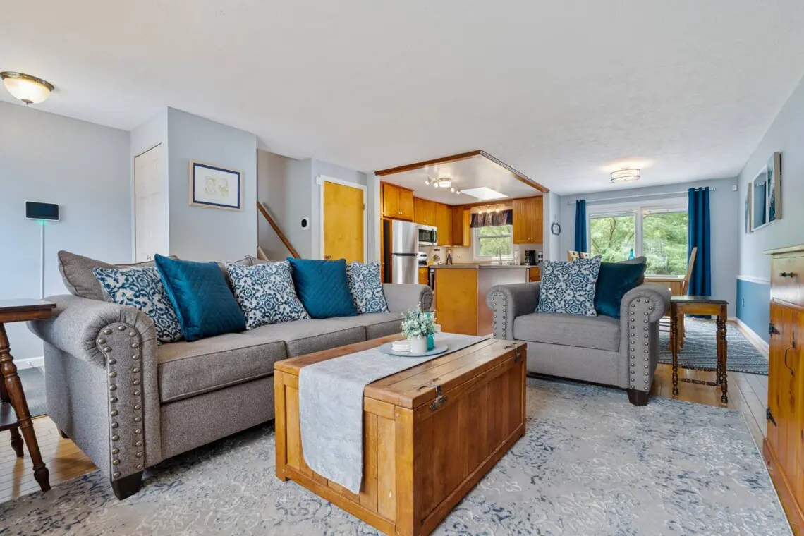 b5ed30e4 fb05 4c92 86f6 dec9a888fe39