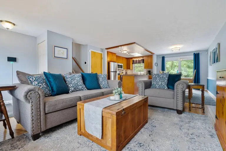 b5ed30e4 fb05 4c92 86f6 dec9a888fe39