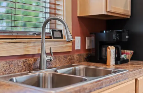 c3e81437 8874 47a3 bddb 4f238cc888a1