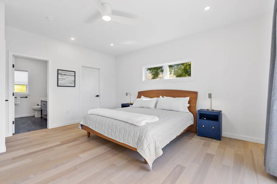 c94dffd8 6307 476f a089 f13c6ef9ff12