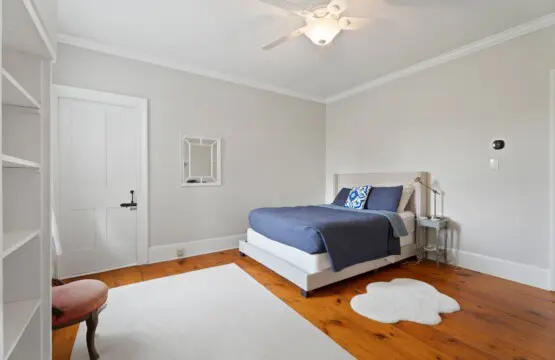 dfb879e6 0095 4c32 8989 e21aa3f08493