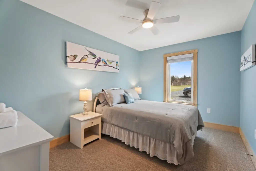 e900bcee aeef 43ae bf54 038adbecdbb8