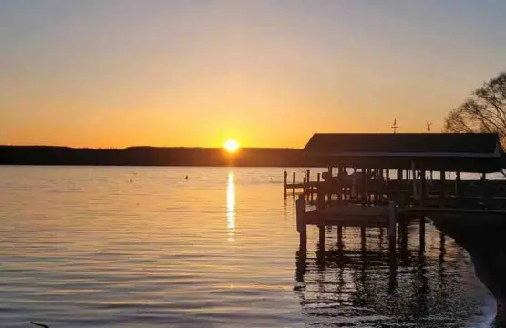 eb17a5e5 1712 49d2 93a6 319a8eea3e0b