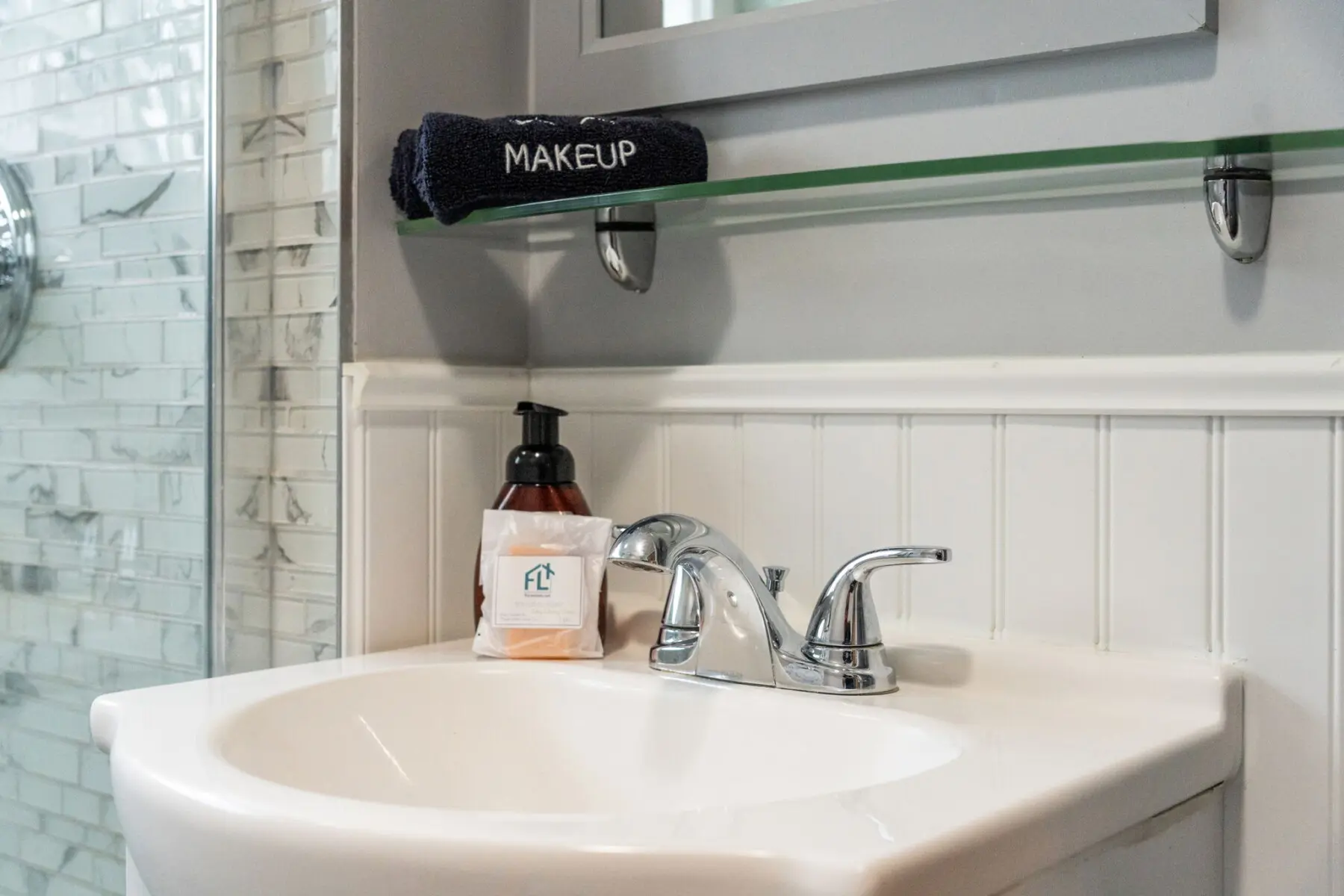 ec52bb98 72a1 4350 89ab da8801298eae