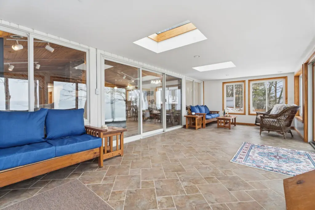 0f8aabea 51fb 4654 b983 67bd83891453