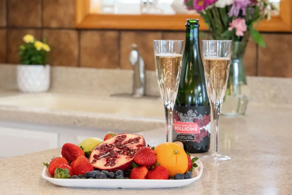 81e4a05b 1ffa 4157 a7a8 dc51f89bce81