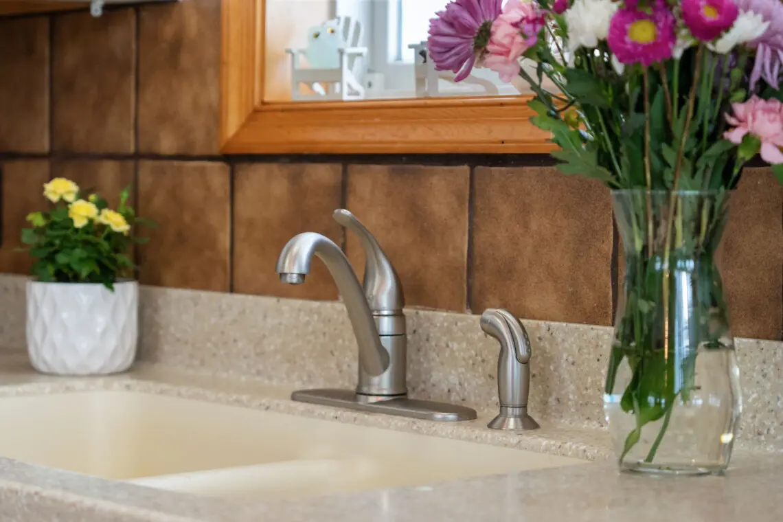 e2c40eab e3a5 41f6 87e6 e2d86501a9e7